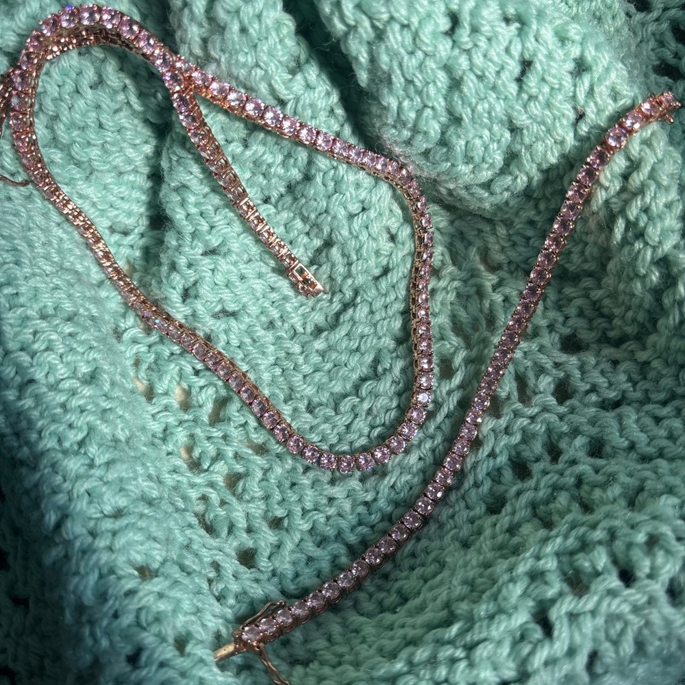 Tennis set (fake but fab) 🪽